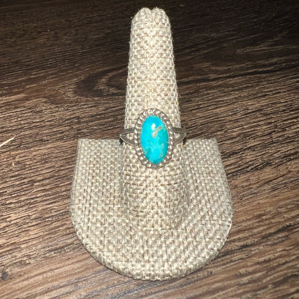 Sterling silver Kingman turquoise ring size 8 stamped by artist